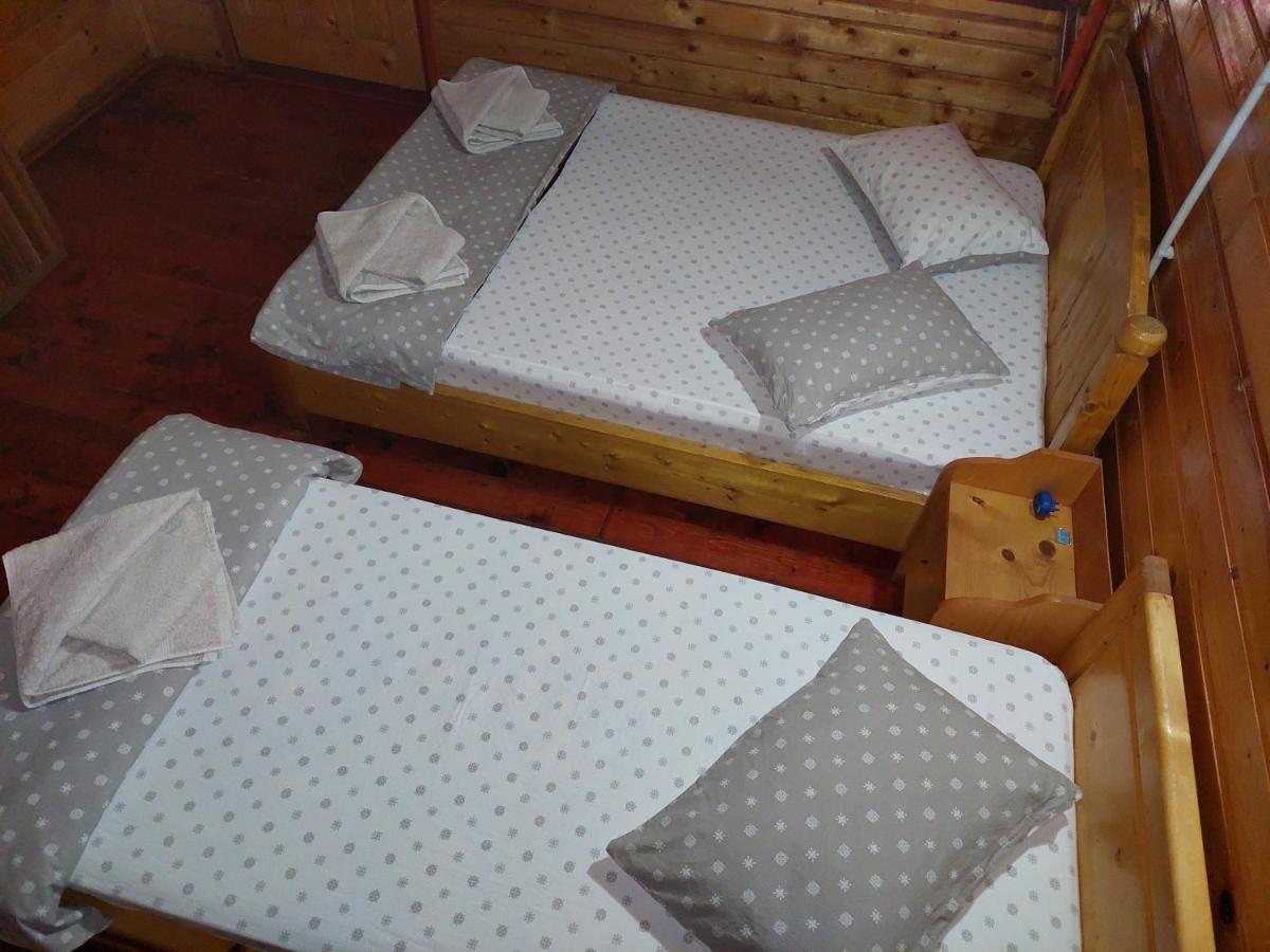 Pensiunea La Tavi Murighiol Esterno foto