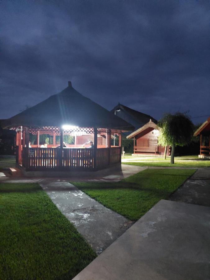 Pensiunea La Tavi Murighiol Esterno foto